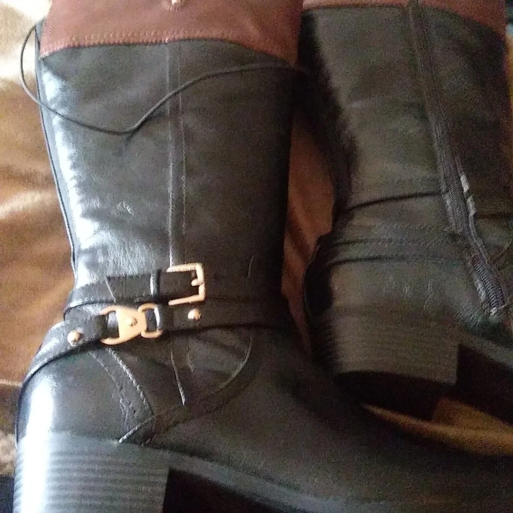 Boots - Picture 2 of 2